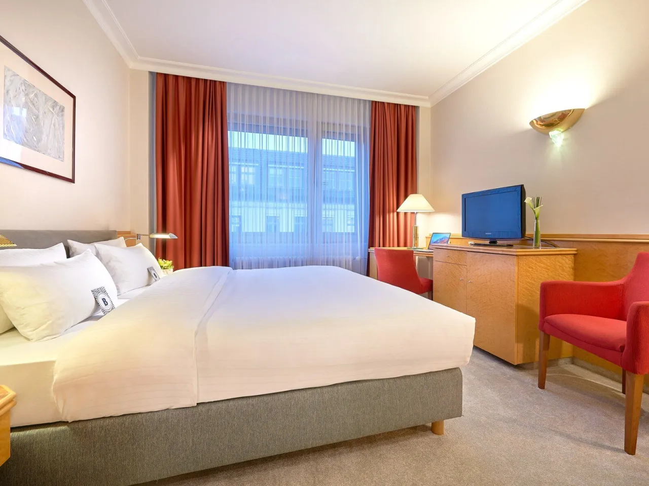 Hotel Bristol Berlin Zimmerbeispiele