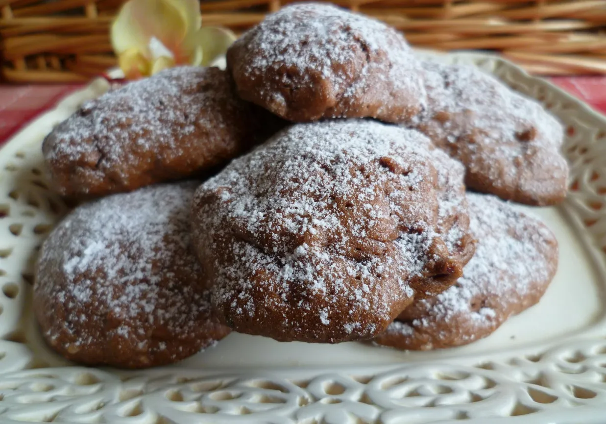 różne rodzaje ciastek czekoladowych z buraka