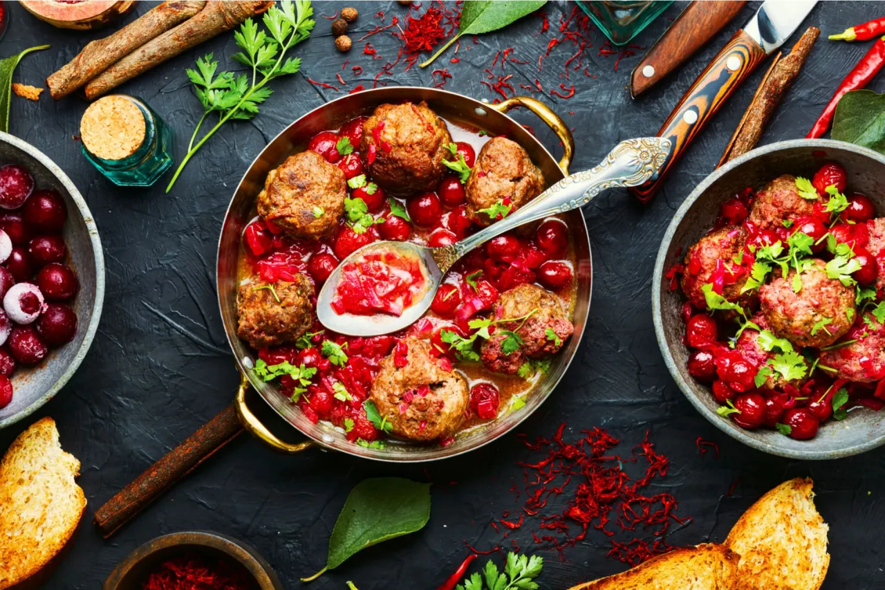 różnorodność dań z mięsa mielonego, klasyczne obiady z mielonym