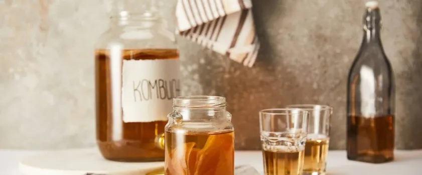 Zdjęcie Czy kombucha jest zdrowa? Poznaj korzyści i zagrożenia dla zdrowia