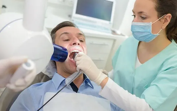 Zdjęcie Ile nie można jeść po dentyście? Ważne zasady i zalecenia