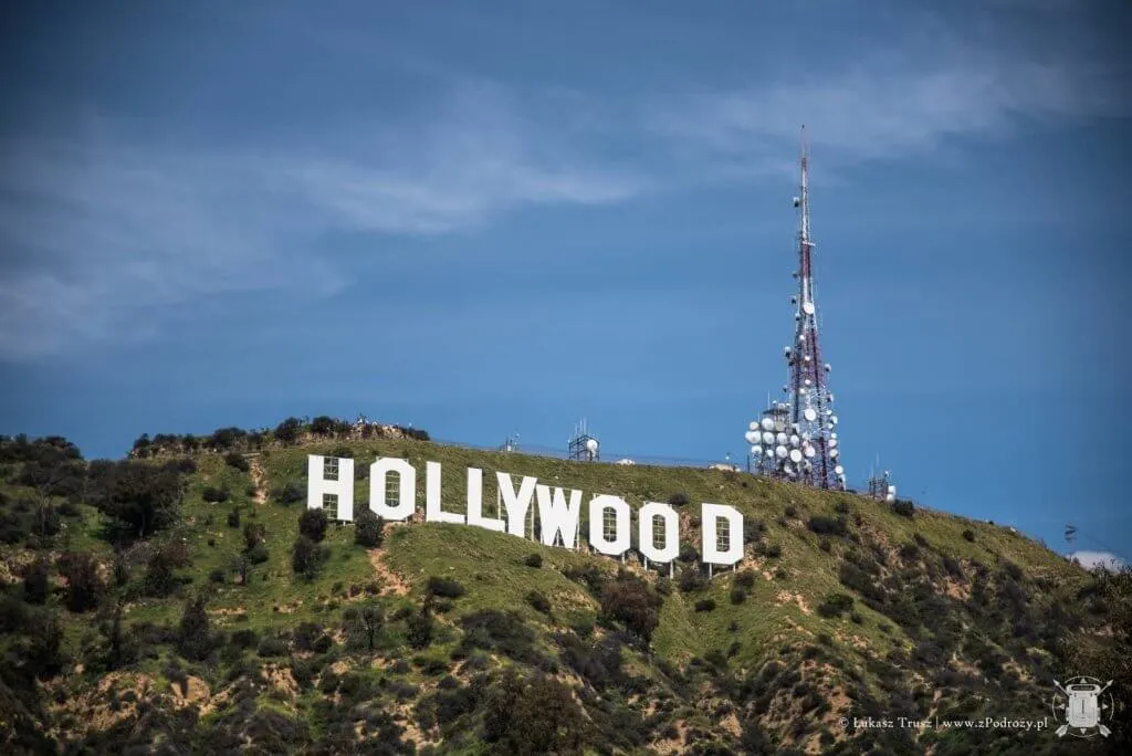 Zdjęcie Co to jest Hollywood? Odkryj jego znaczenie i historię w filmie