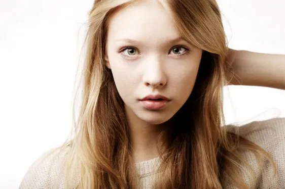 Zdjęcie Bezpieczna droga małego modela: co musisz wiedzieć przed startem w modelingu