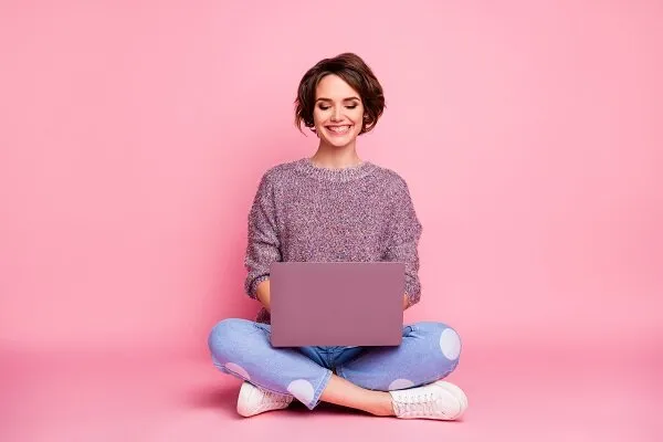 Zdjęcie Kiedy wynaleziono internet? Poznaj fascynującą historię jego powstania