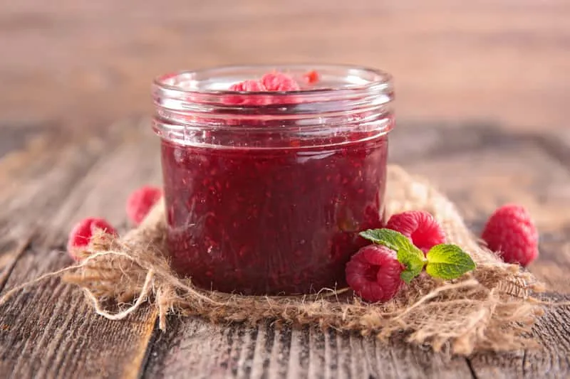 Zdjęcie Jak zrobić dobry dżem malinowy, który zachwyci smakiem i aromatem