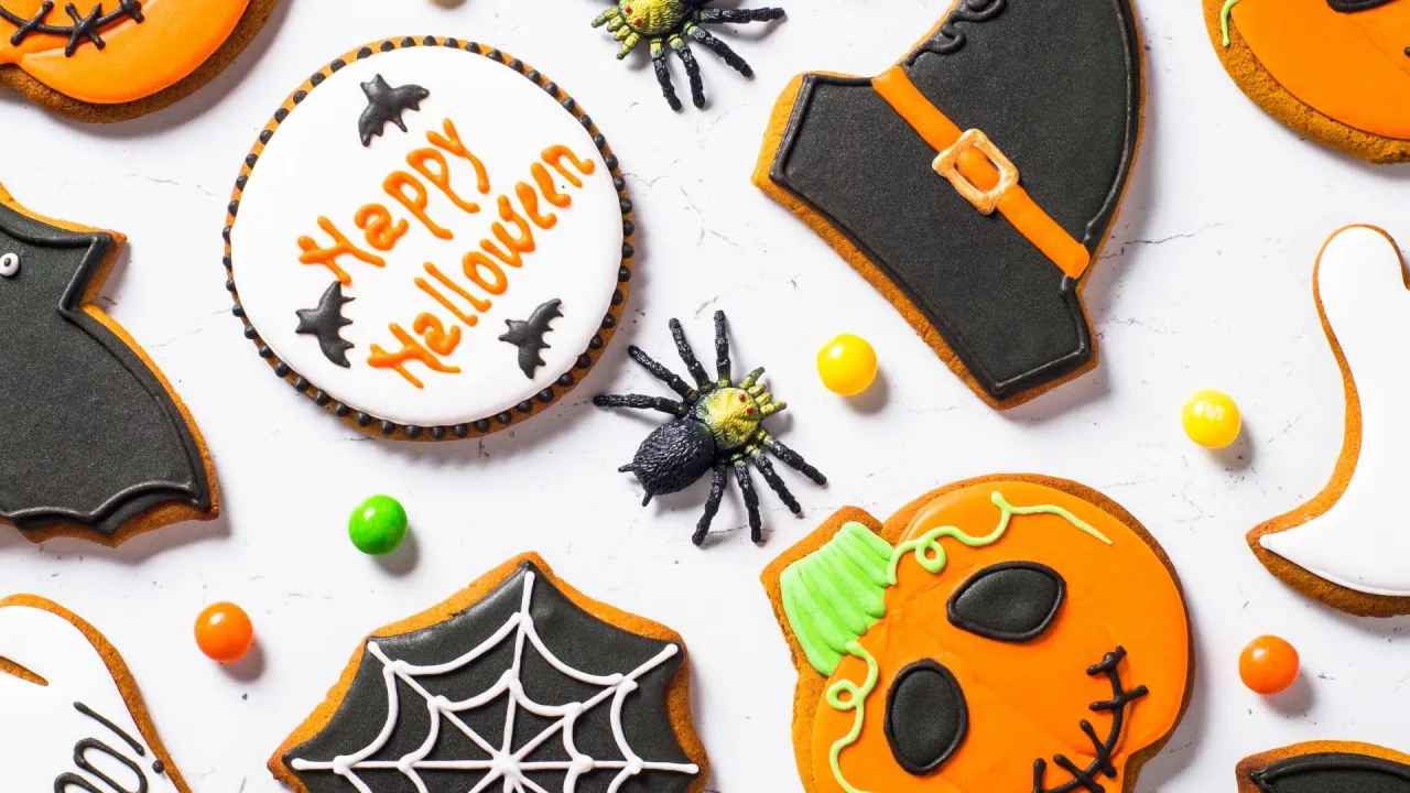 Zdjęcie Proste ciastka na Halloween: przepisy i dekoracje, które zachwycą dzieci