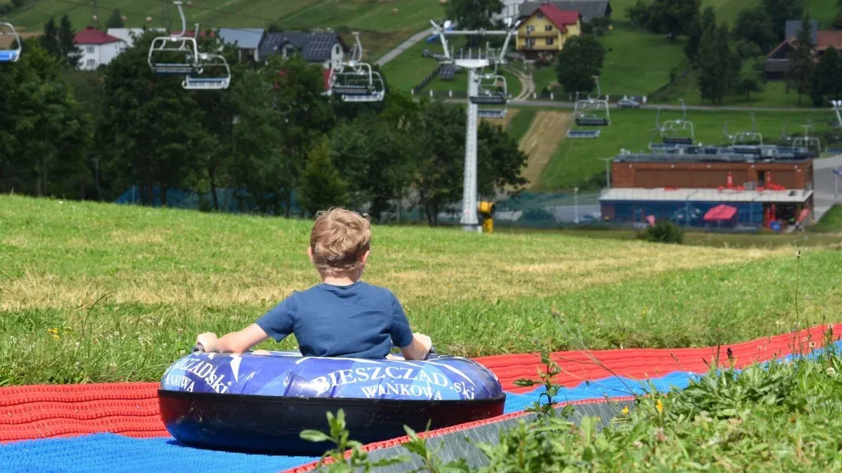 Zdjęcie Co warto kupić w Bieszczadach? Odkryj unikalne skarby regionu