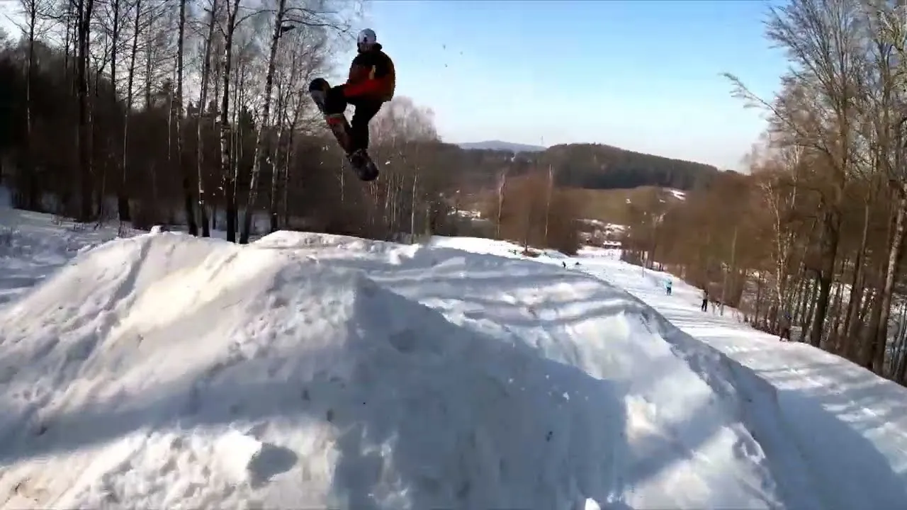 Zdjęcie Kiczera snowpark - najlepsze trasy i atrakcje dla snowboardzistów