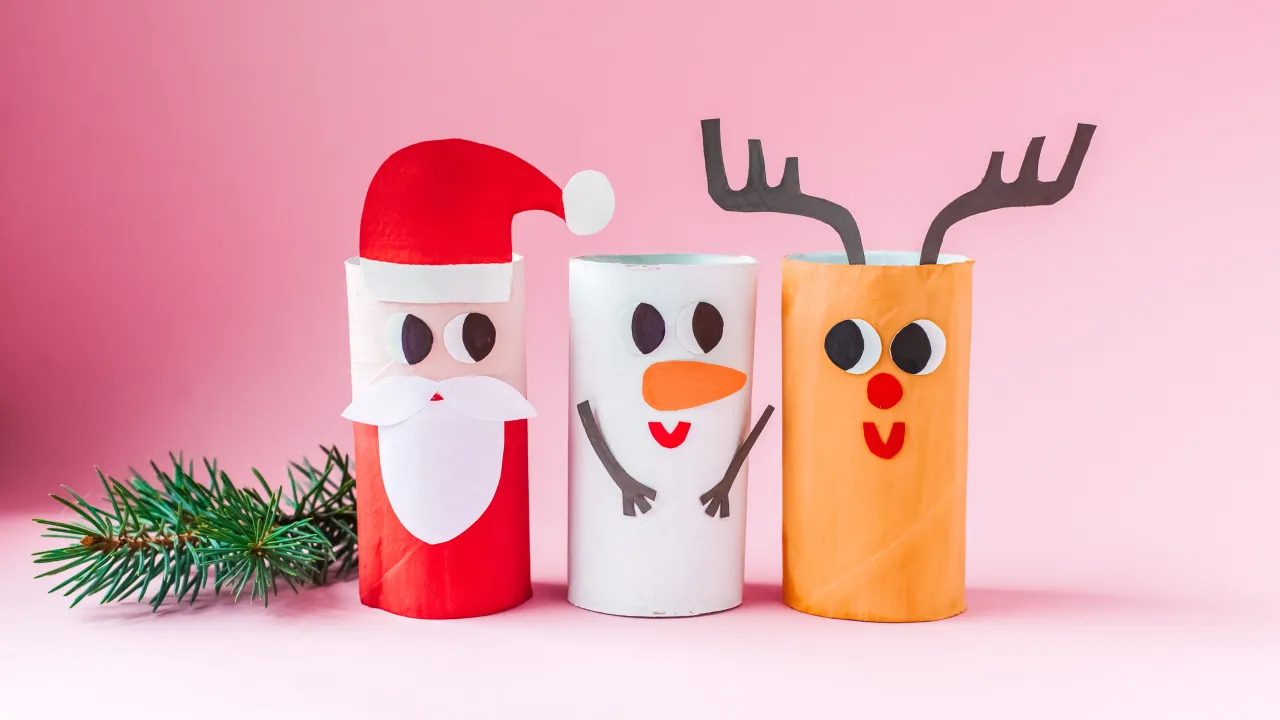 Ozdoby świąteczne z rolek po papierze toaletowym