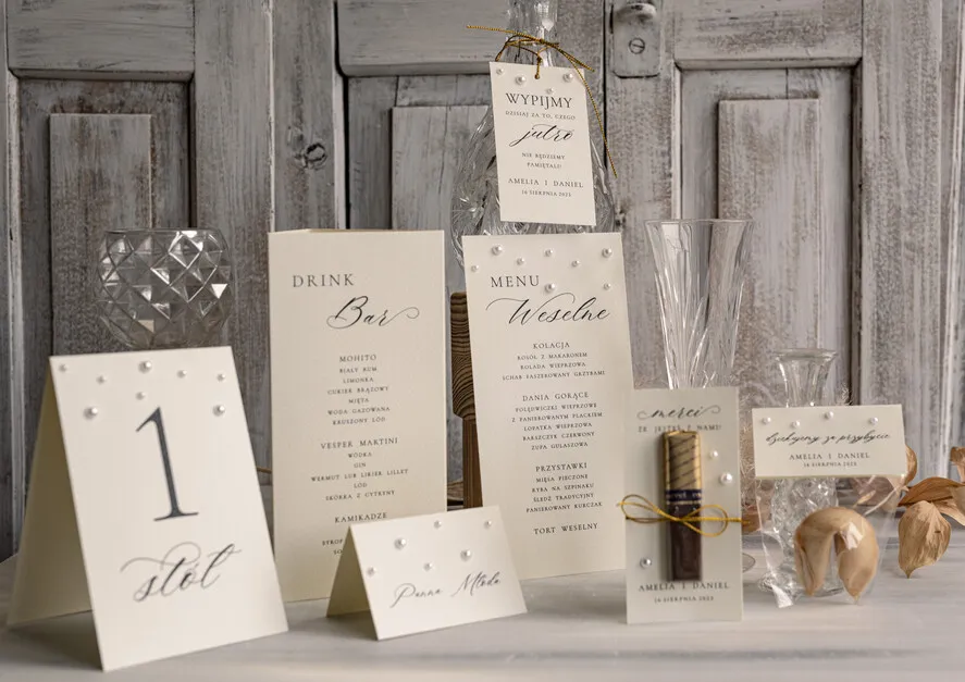 winietki ślubne i plan stoł&oacute;w elegancki