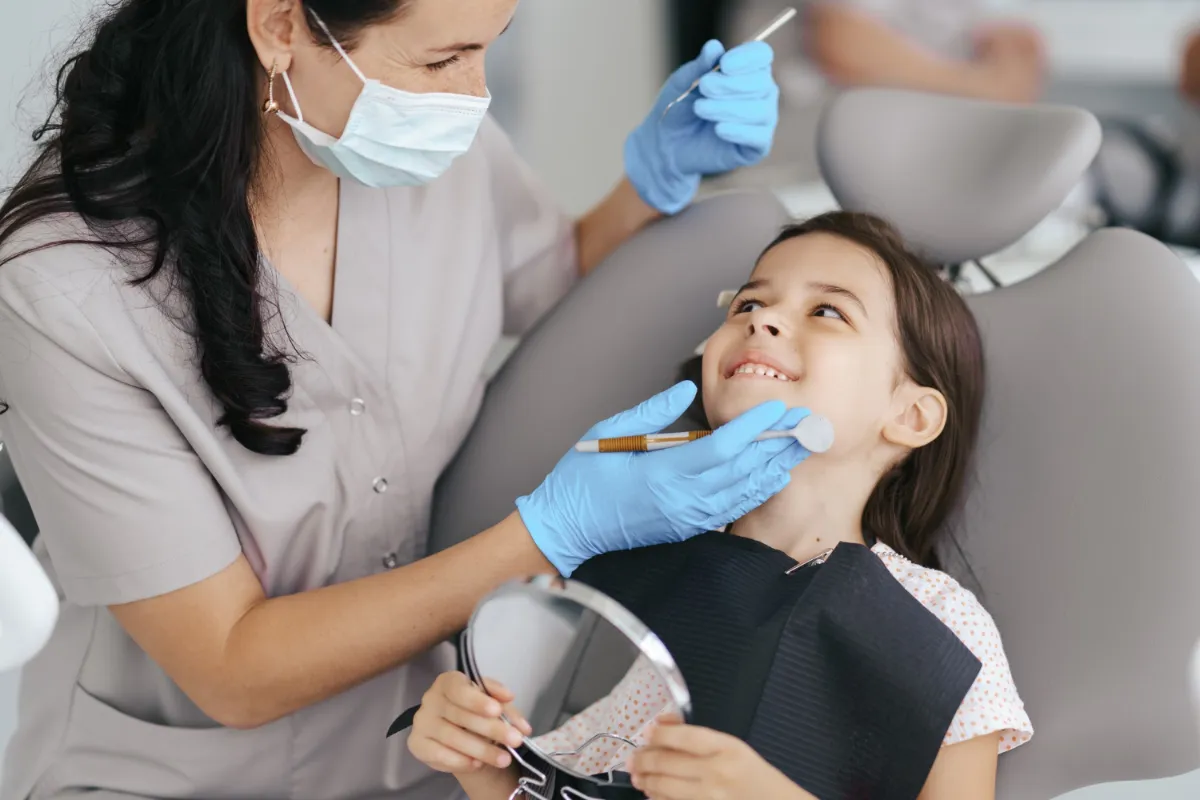 Zdjęcie Co zrobić gdy dziecko nie chce otworzyć ust u dentysty - skuteczne metody