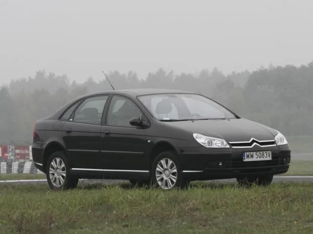 Citroen C5 II generacja 2.0 HDi