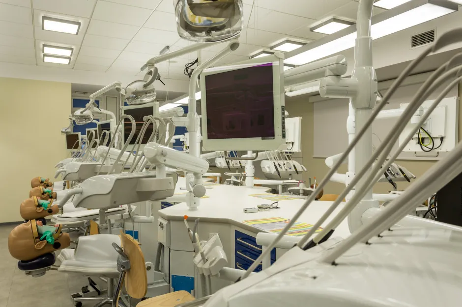 studia lekarsko-dentystyczne w Polsce