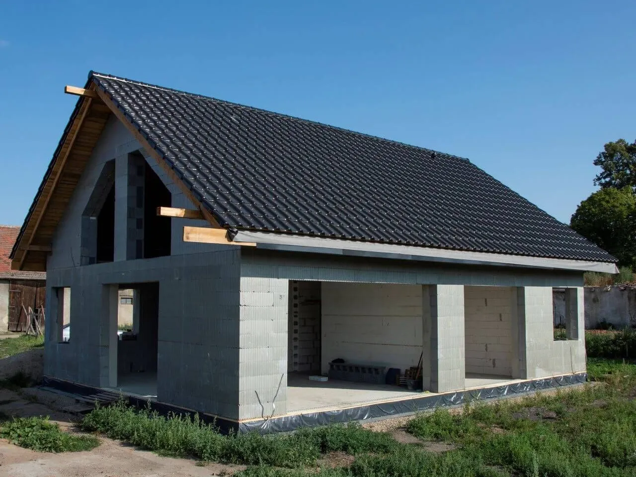 Stan surowy otwarty domu etapy