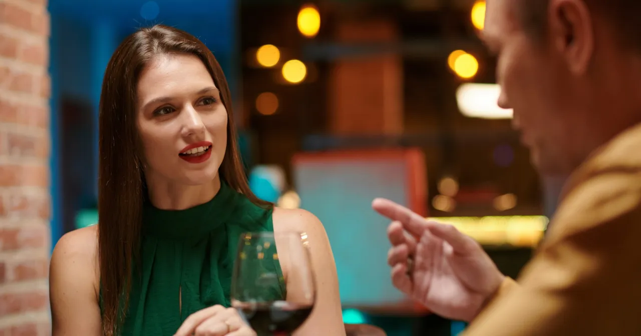 pierwsza randka błędy