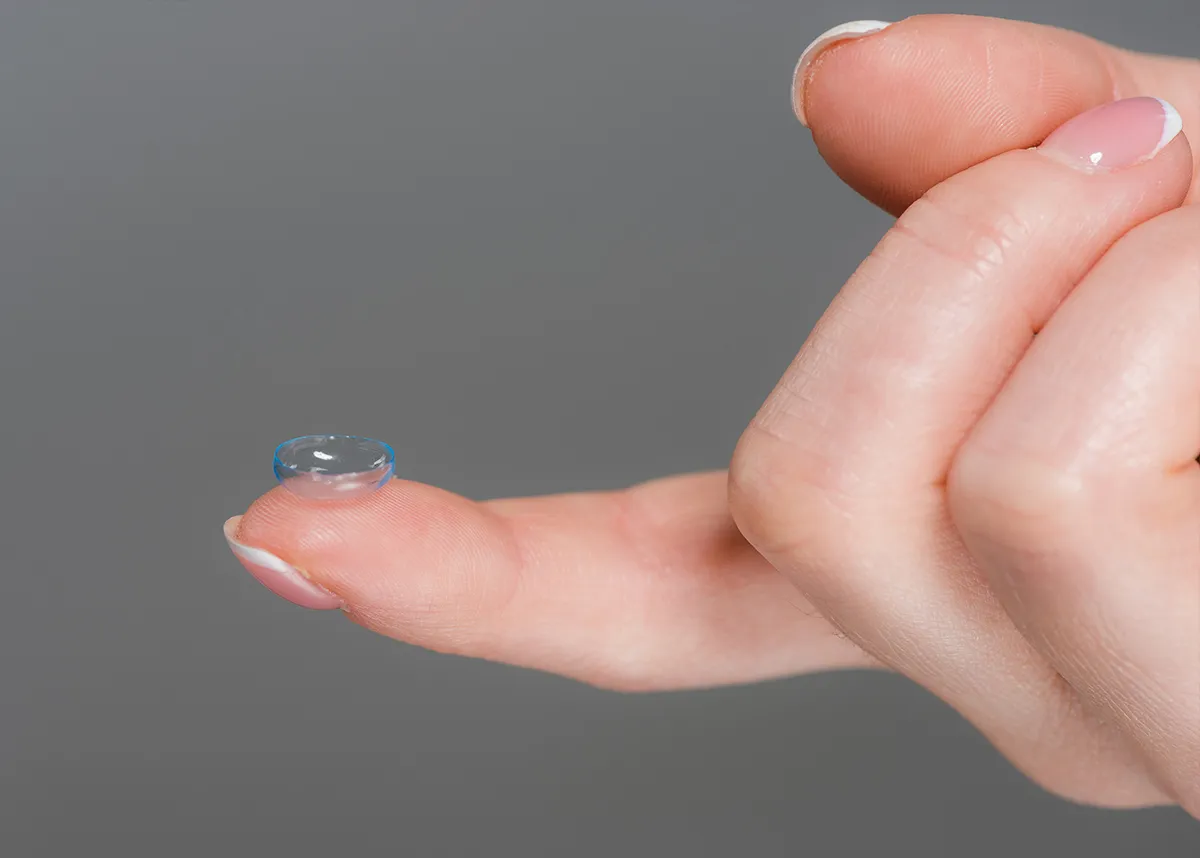 soczewki twarde RGP przyssawka