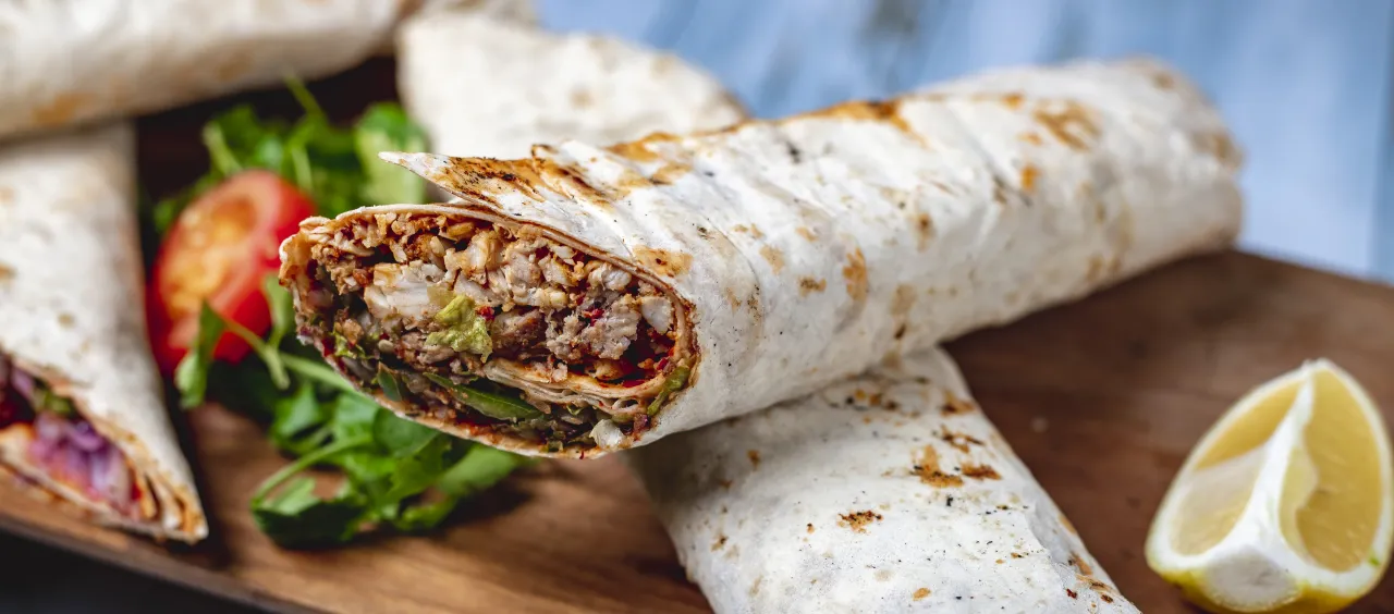 zdrowy kebab rollo dużo warzyw