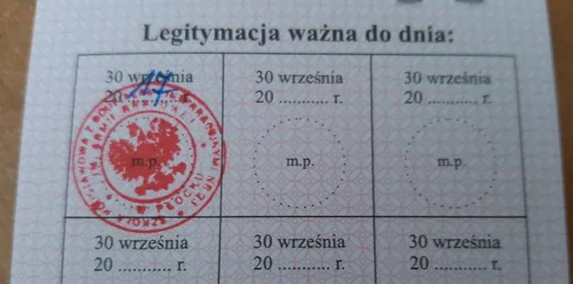 legitymacja szkolna pieczątka