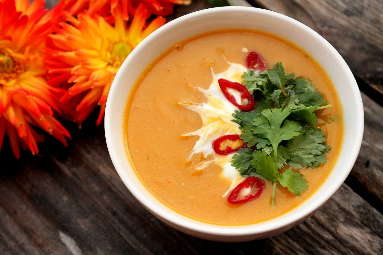 krem z marchewki i kolendry