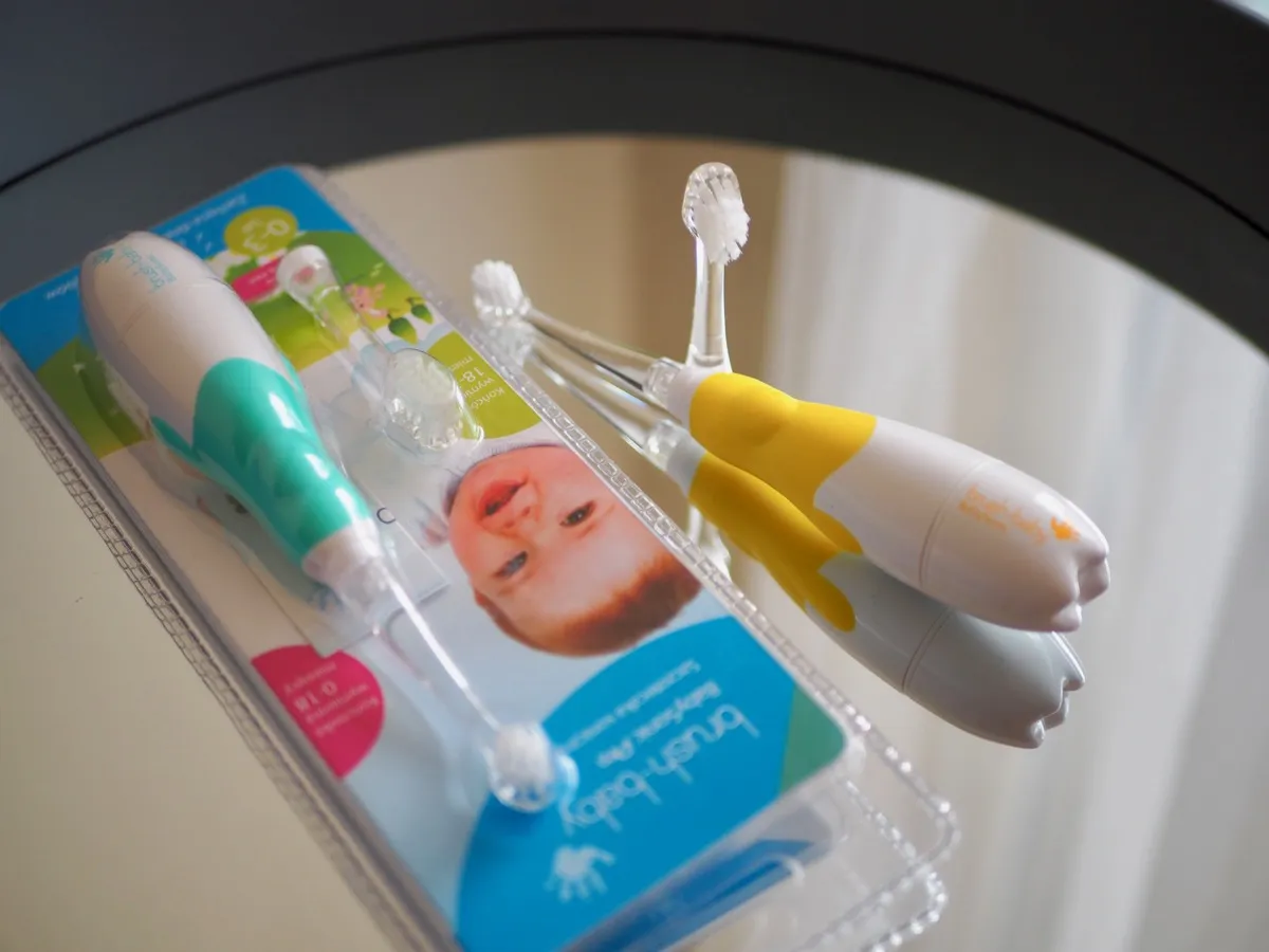 higiena jamy ustnej niemowlaka, szczoteczka dla niemowlaka