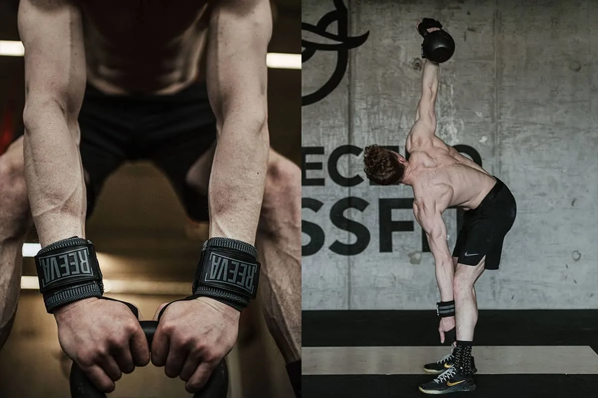 Intensywny trening obwodowy co to? Mężczyzna z kettlebell i nadgarstkami w opaskach.