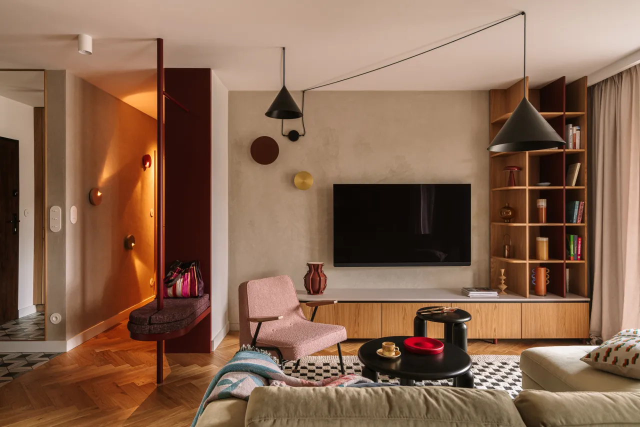 młoda para szuka mieszkania, budżet, priorytety