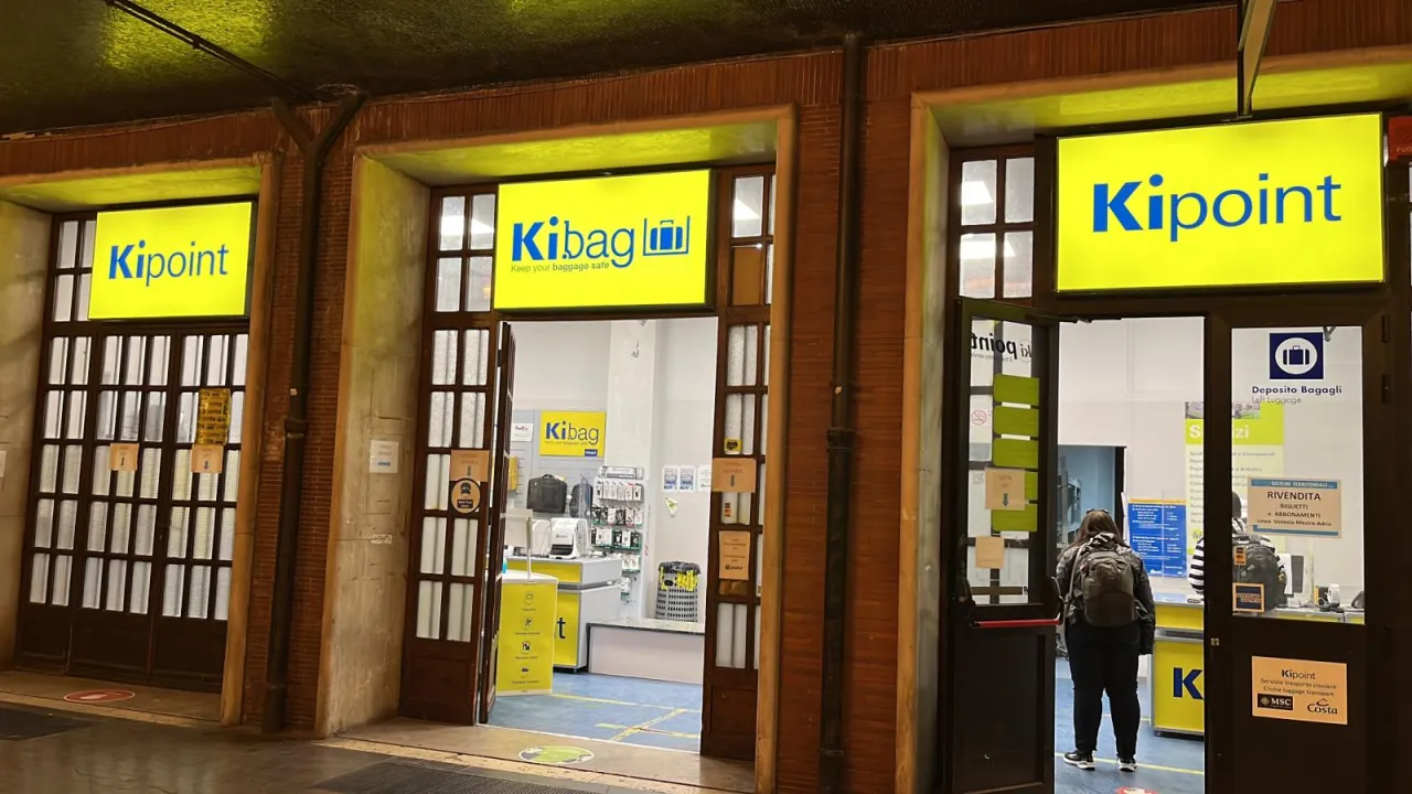 Deposito bagagli Venezia Santa Lucia confronto servizi