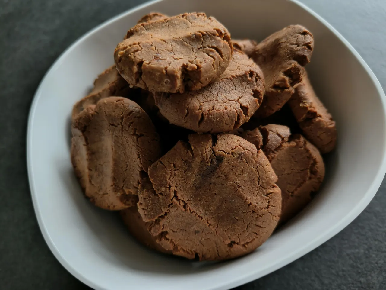 Przepis na keto ciastka z masła orzechowego krok po kroku