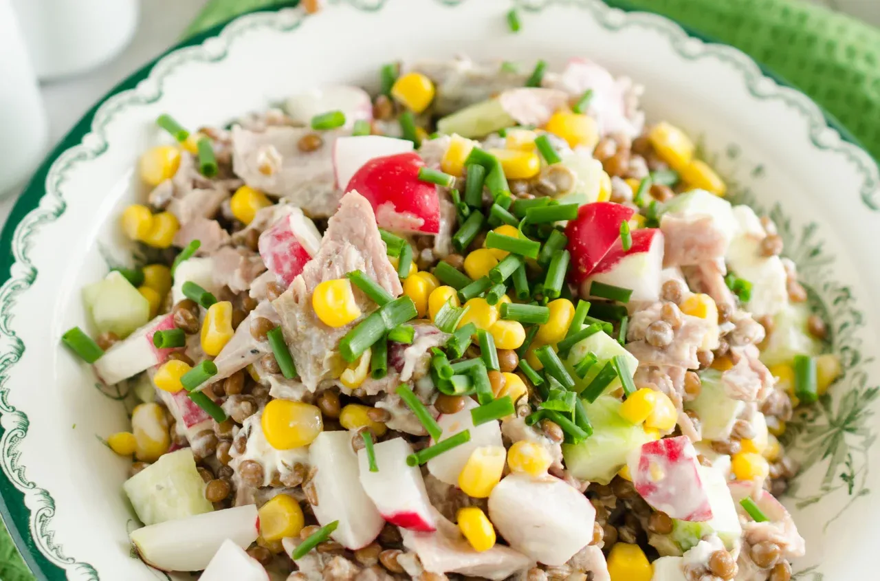 Kukurydza w sałatce alternatywy powody