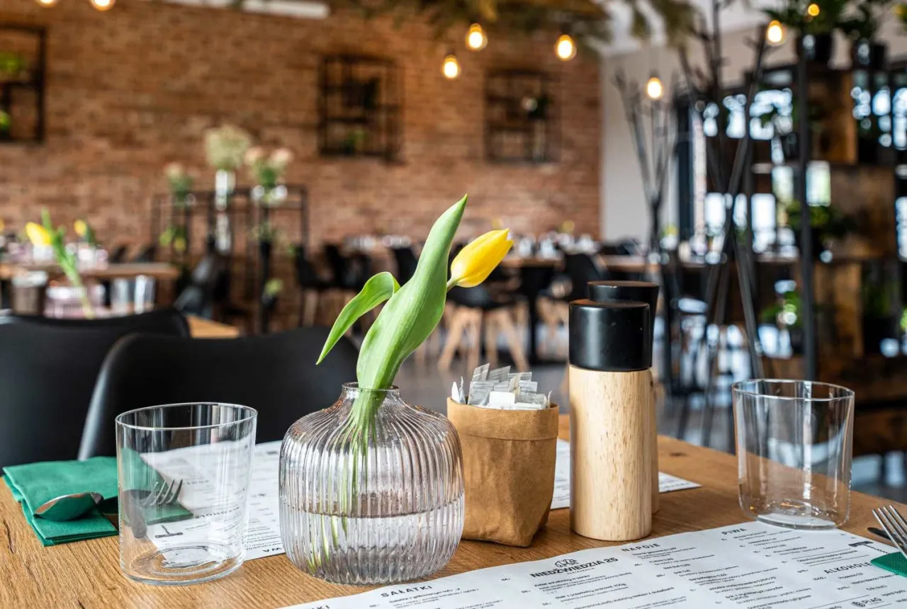 Romantyczne wnętrza restauracji Poznań