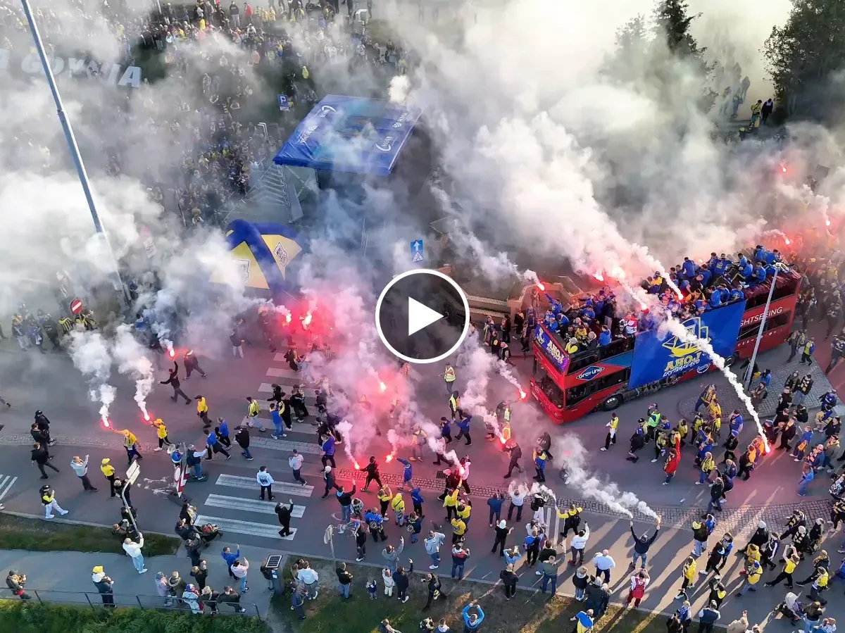 Arka Gdynia świętuje awans do Ekstraklasy