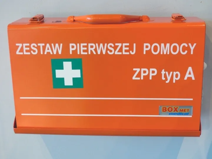 mapa Europy kraje obowiązkowa apteczka samochodowa