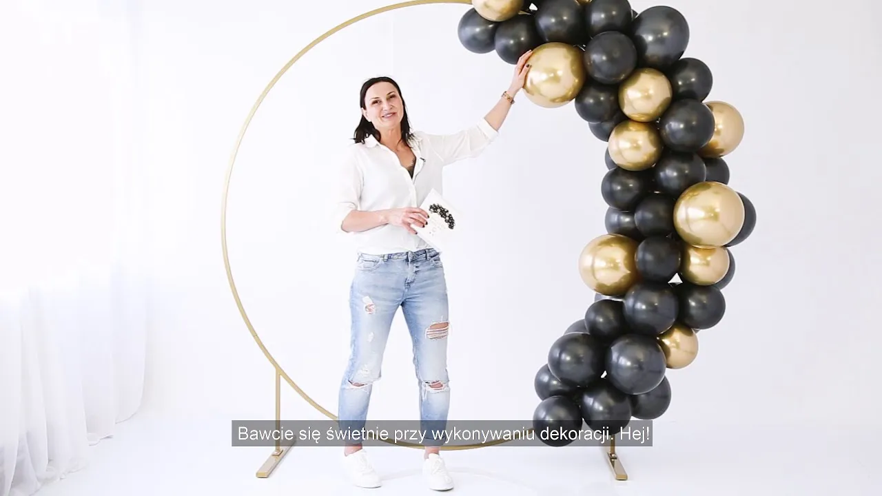 girlanda balonowa na kole asymetryczna, montaż girlandy balonowej na stelażu