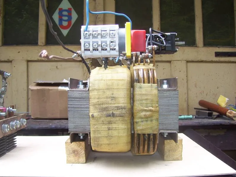 transformator ze spawarki miedziane uzwojenia