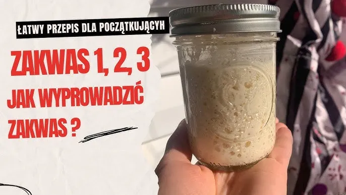 aktywny zakwas chlebowy w słoiku