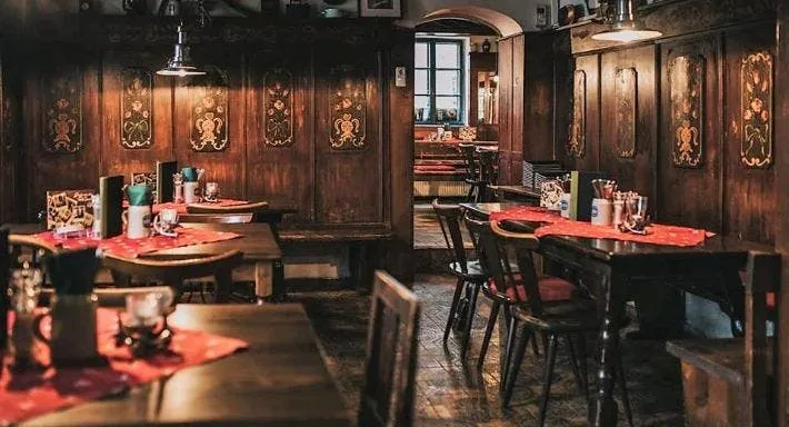 Pauli Stubm Salzburg Interieur traditionell