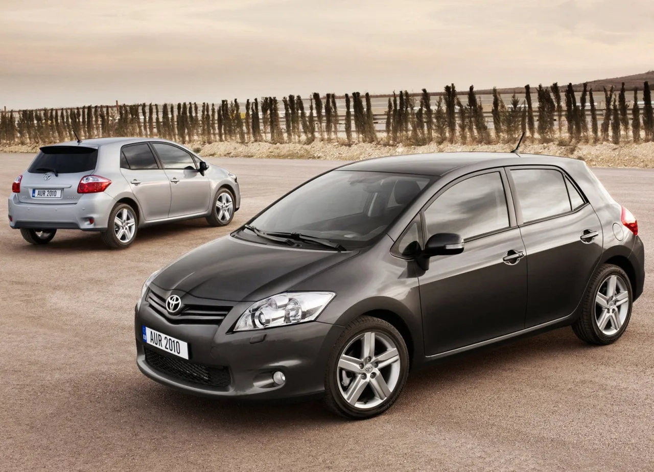 Toyota Auris I generacja modele