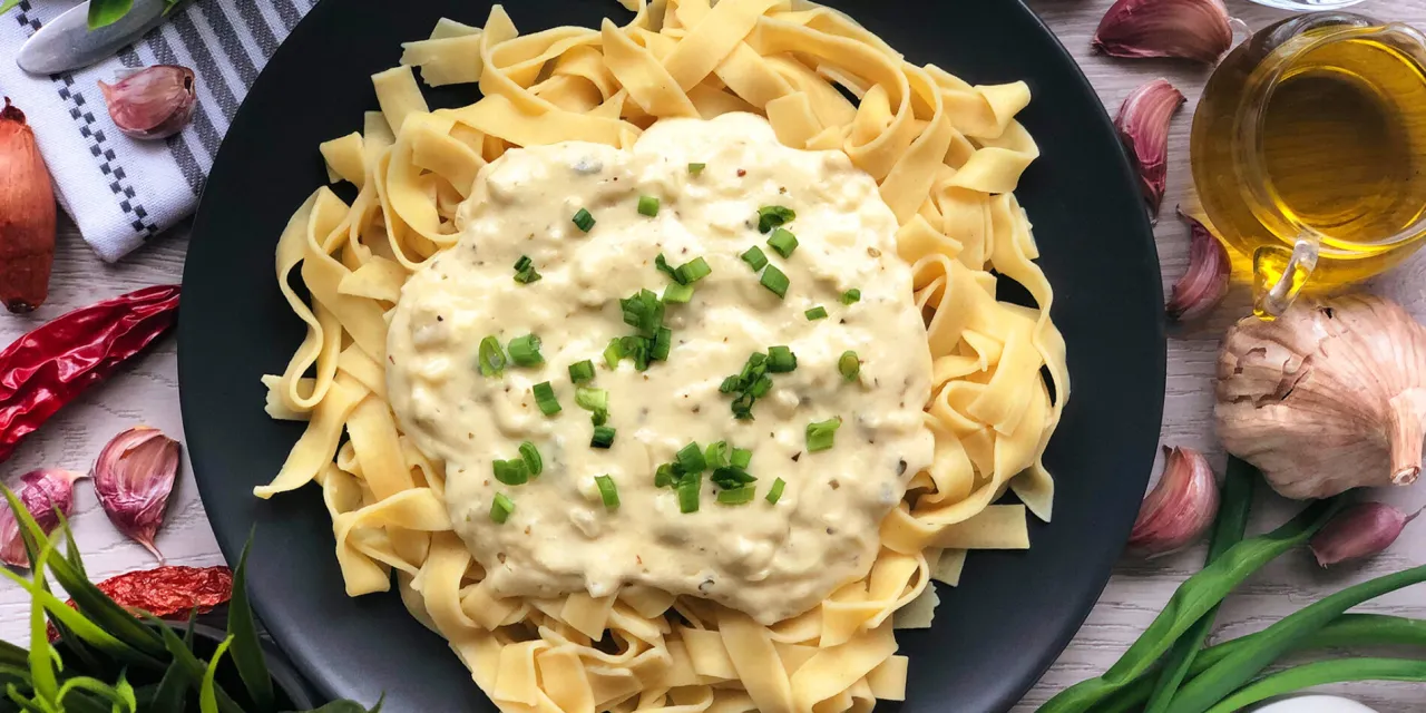 Różne rodzaje serów do spaghetti cztery sery