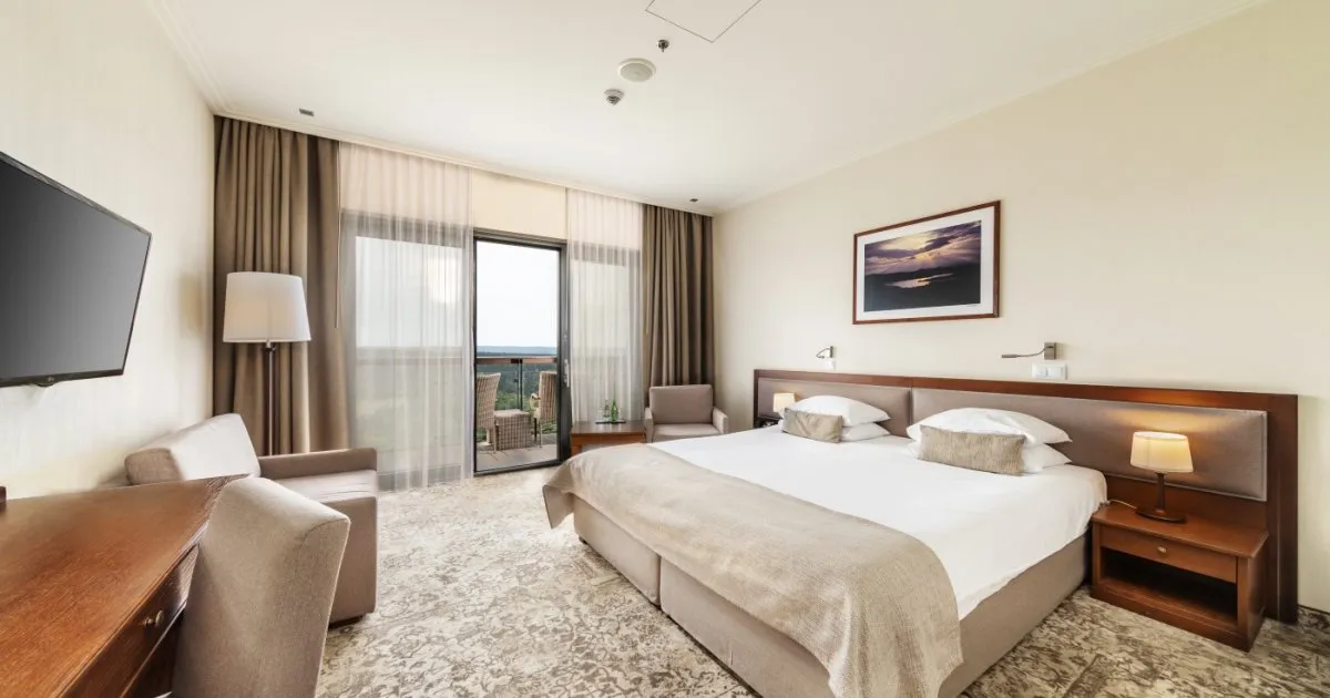 Hotel Arłamów pokój standardowy nowoczesny