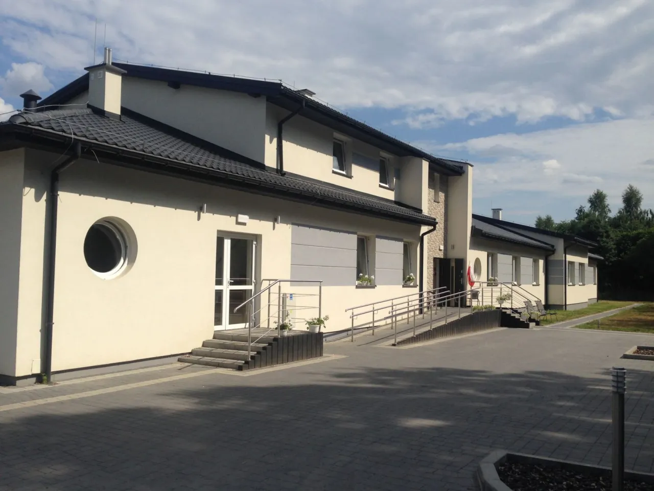 Dom Aktywnego Seniora Biały Bez filozofia aktywnego życia