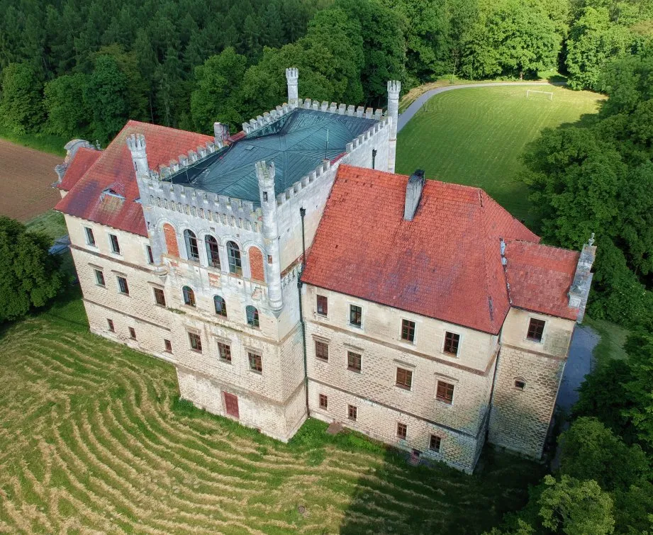 Pałac Na Mirowie Książ Wielki elewacja detale