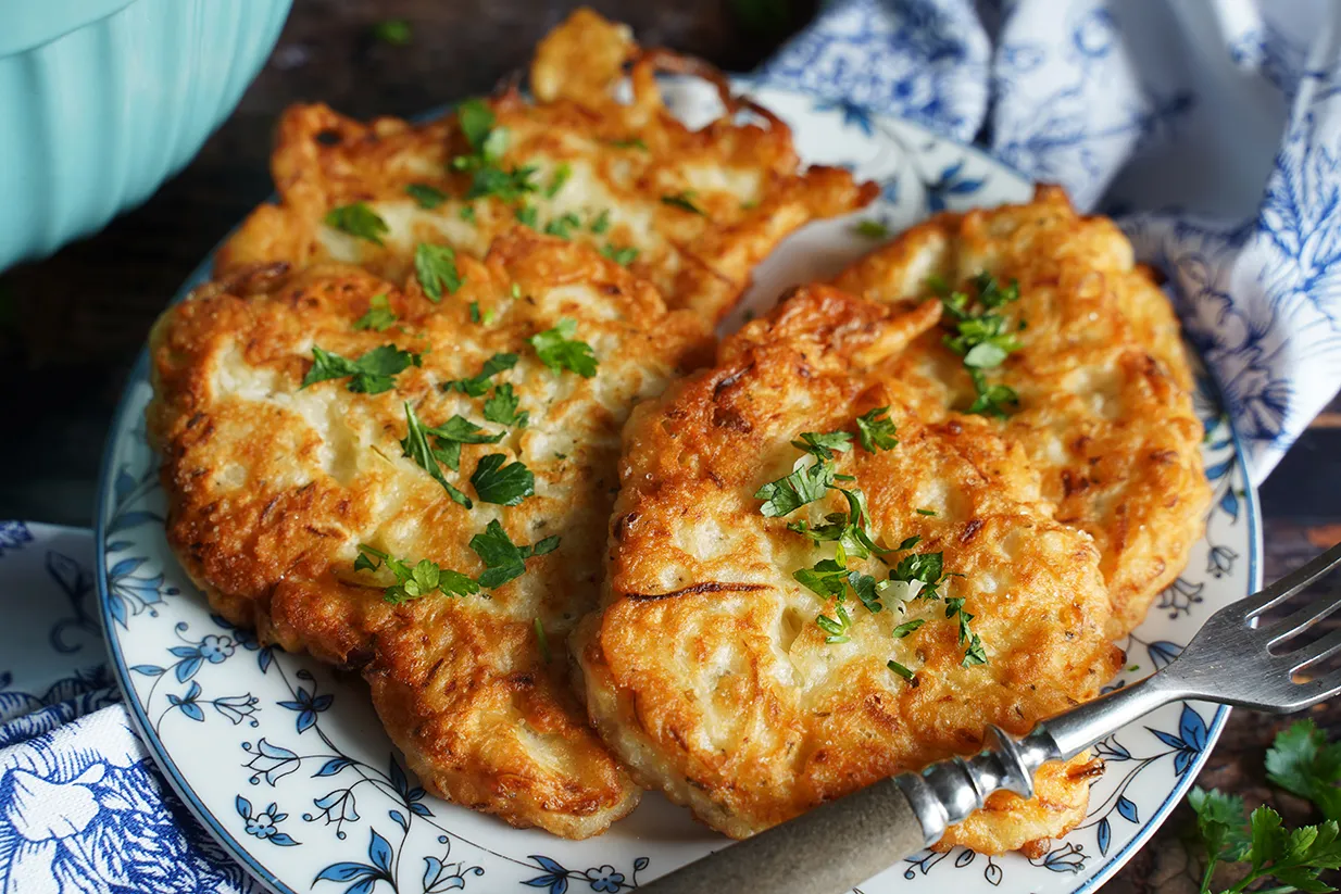 Tradycyjne dania bieszczadzkie fuczki na talerzu