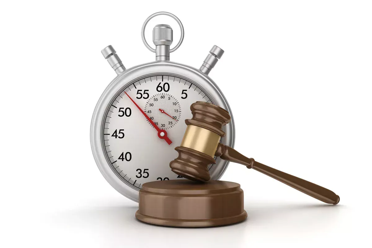 zegar sądowy op&oacute;źnienia