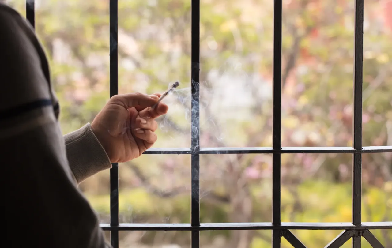 zakaz palenia balkon hotelowy polska