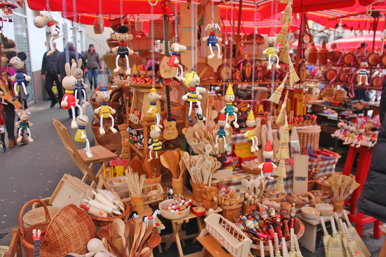 Chorwackie pamiątki i produkty spożywcze