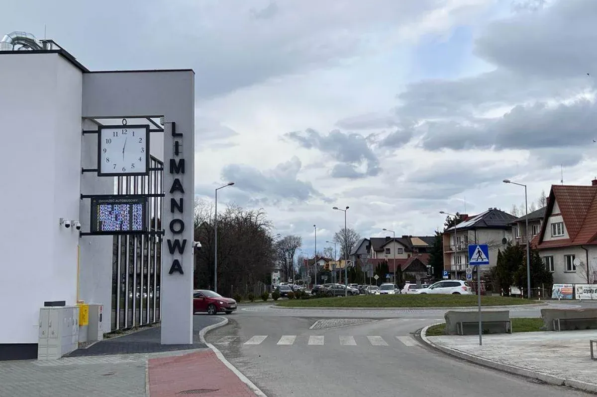 Dworzec autobusowy Limanowa