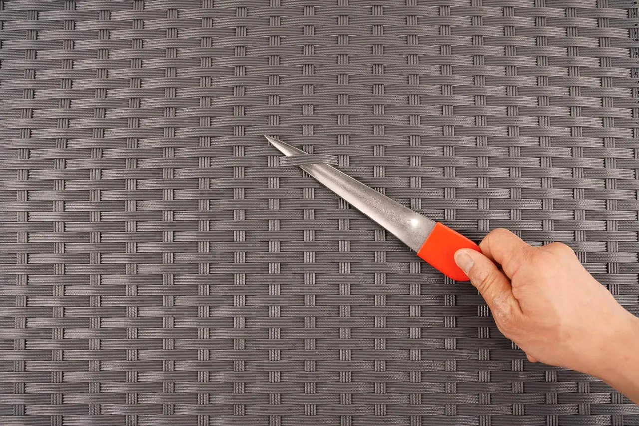 narzędzia do naprawy mebli ogrodowych, majsterkowanie krzesło