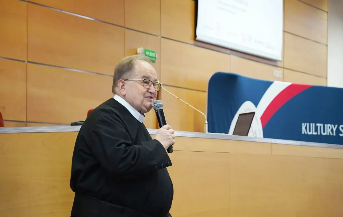 Zdjęcie Na jakiej fali jest Radio Maryja? Sprawdź częstotliwości w Polsce