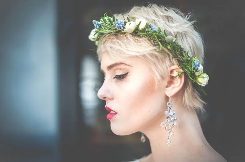 Kolczyki ślubne do kształtu twarzy i fryzury