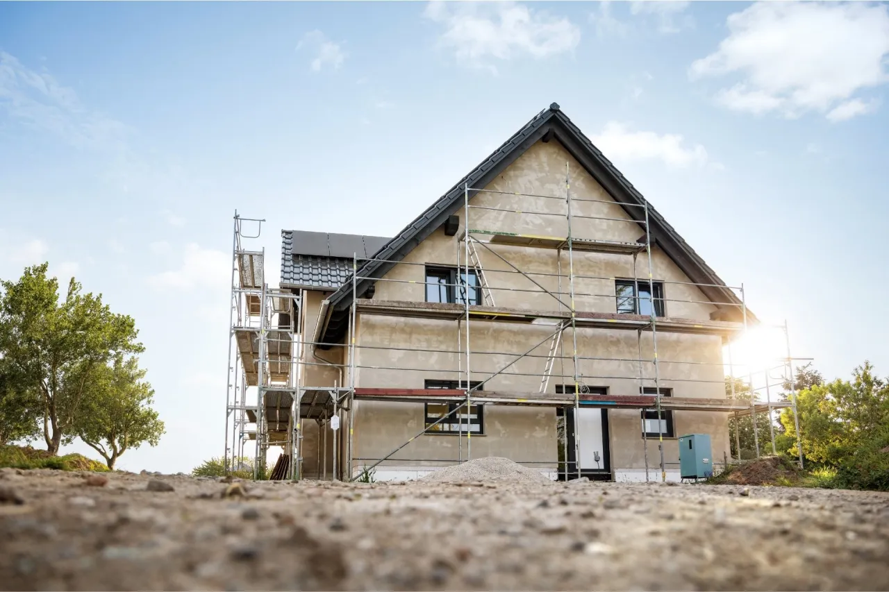 Zdjęcie Ile kosztuje podział domu przez geodetę? Sprawdź, by uniknąć wysokich opłat